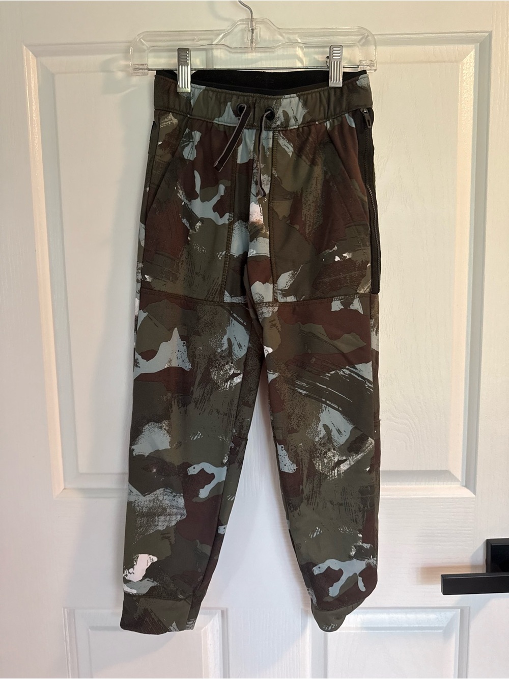 Athletic Works Green Camo Jogger Sweatpants with Drawstring